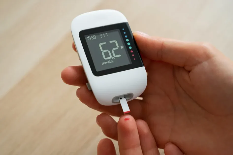 Smart Watch วัดเบาหวาน ความดัน ไขมัน